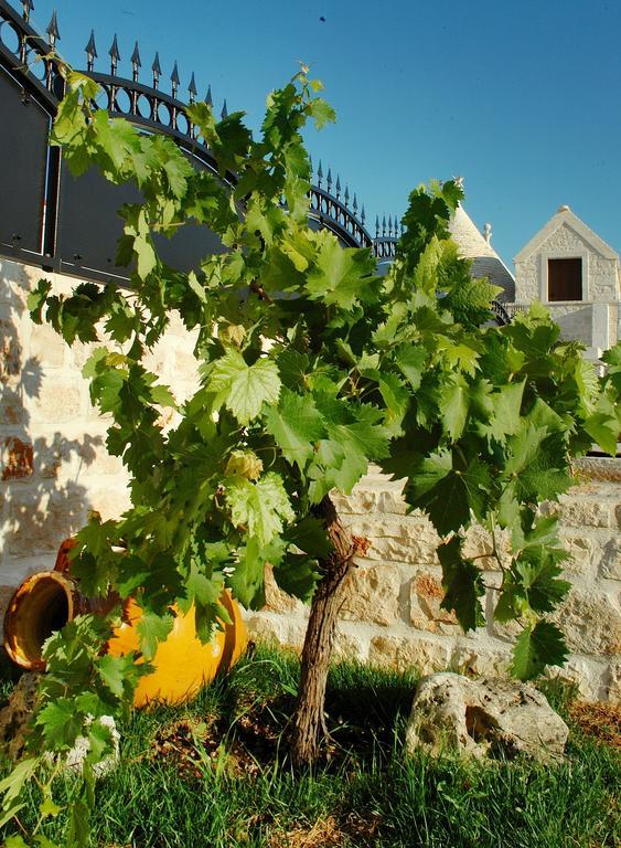 Bed and Breakfast Trulli Isago Locorotondo Exterior foto